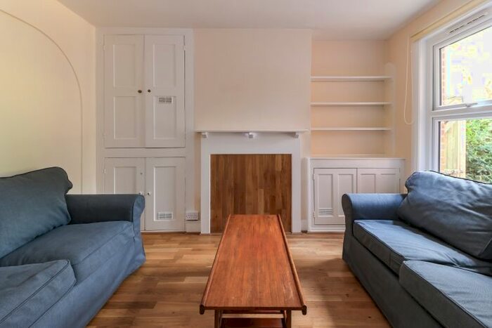 4 Bedroom End Of Terrace House To Rent In Old Road, Headington, Oxford OX3