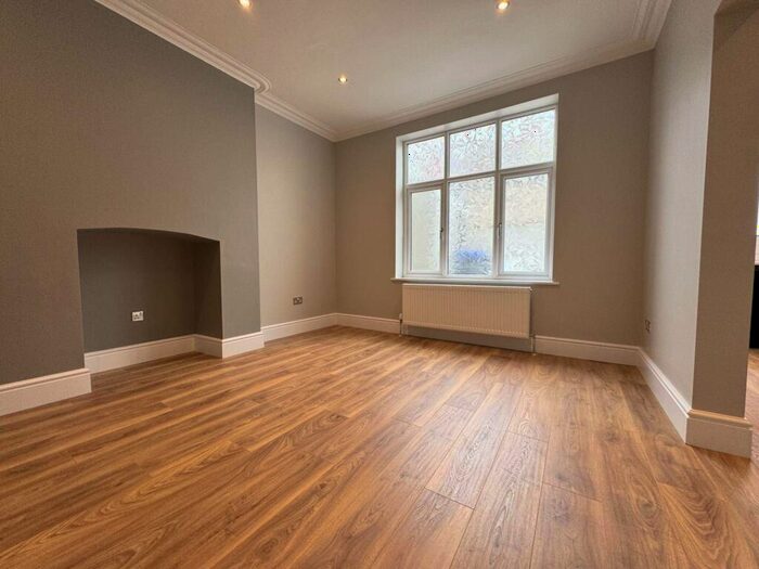 1 Bedroom Flat To Rent In Palatine Road, Blackpool, FY1