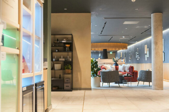 3 Bedroom Apartment To Rent In The Copper House, L1