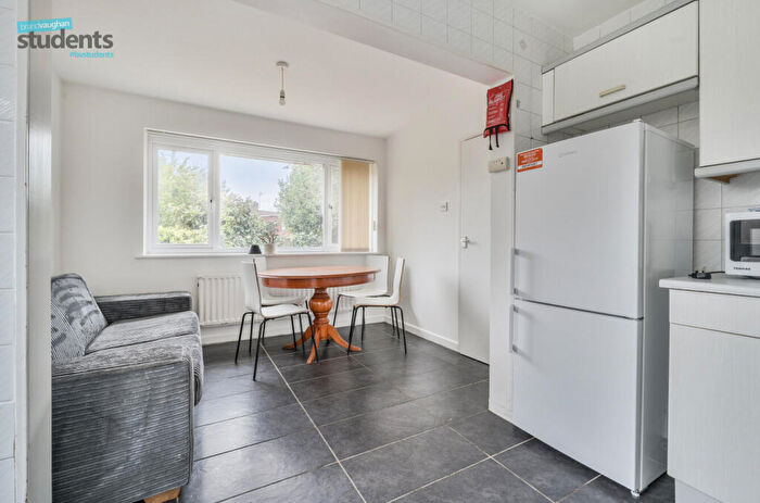 6 Bedroom Detached House To Rent In Rushlake Close, Brighton, East Sussex, BN1