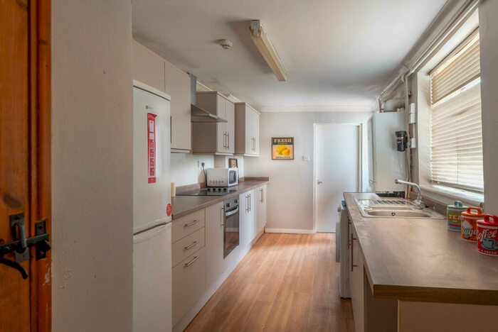 1 Bedroom Terraced House To Rent In Carholme Road, Lincoln, LN1