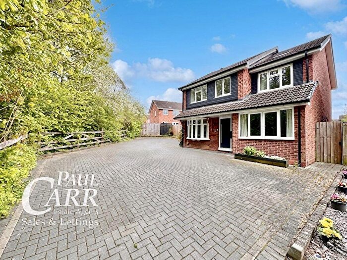 4 Bedroom Detached House For Sale In Greenheart, Tamworth, B77