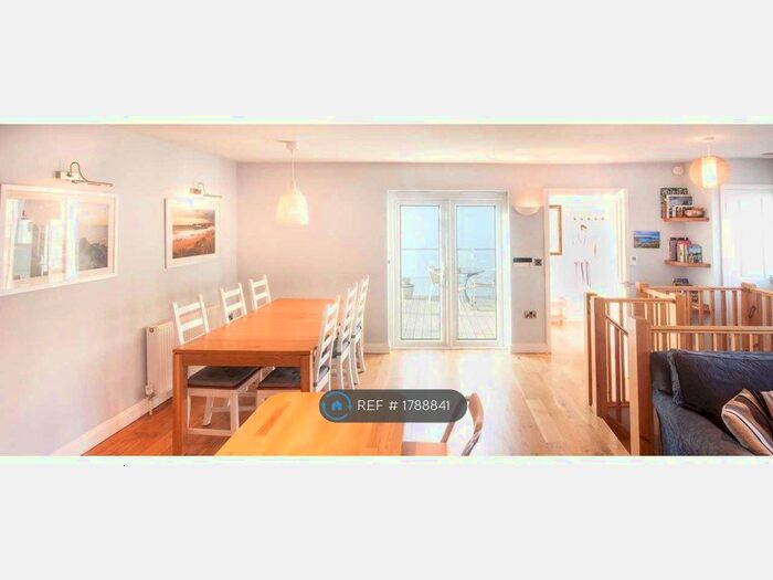 3 Bedroom Semi-Detached House To Rent In Bridge End, Wadebridge, PL27