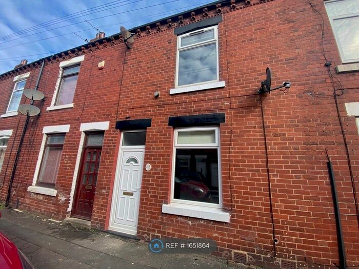 2 Bedroom Terraced House To Rent In Warwick Street, Wakefield, WF1