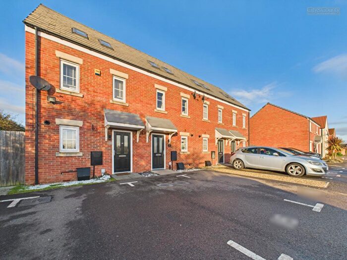 3 Bedroom Terraced House For Sale In Bedstone Way, Farcet, Peterborough, PE7