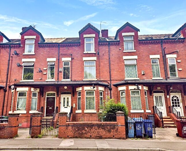 5 Bedroom Terraced House For Sale In Smedley Road, Manchester, M8