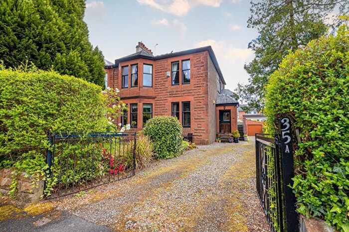 2 Bedroom Apartment For Sale In Torridon Avenue, Dumbreck, Glasgow, G41