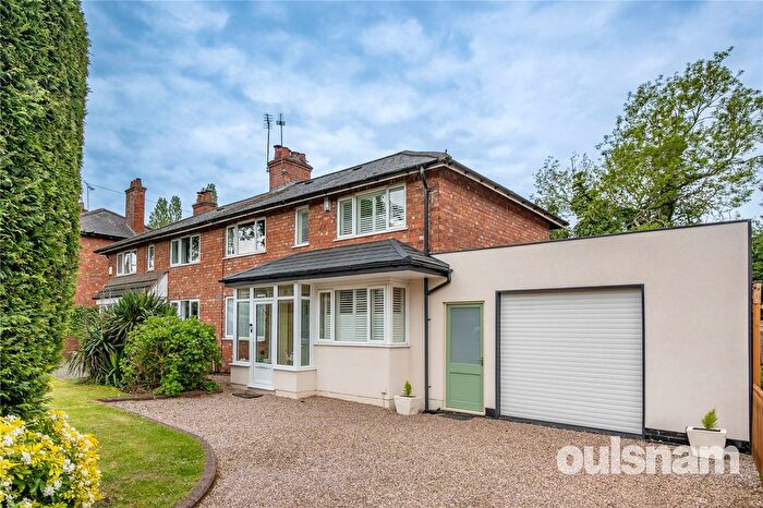 3 Bedroom Semi Detached House For Sale In Linden Road, Bournville, Birmingham, B30