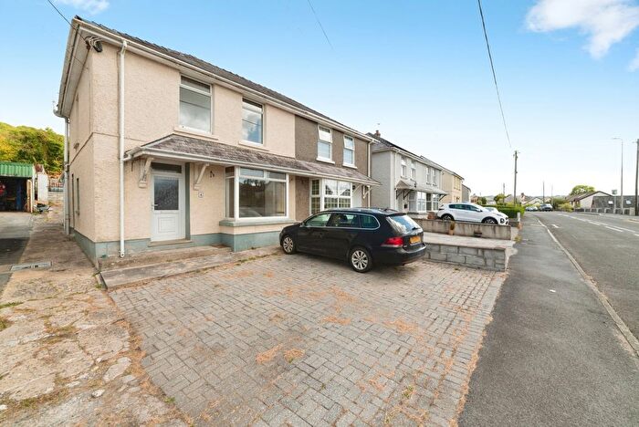 3 Bedroom Semi-Detached House For Sale In Drefach, Llanelli, Carmarthenshire, SA14
