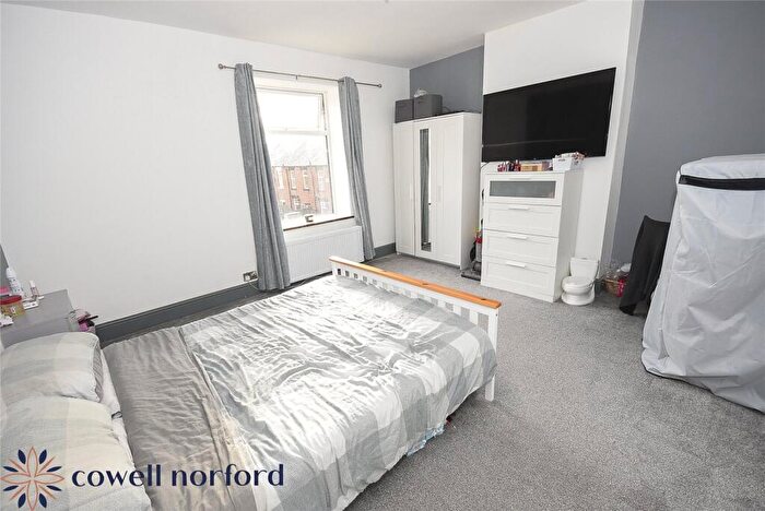 2 Bedroom Terraced House For Sale In Leach Street, Milnrow, Rochdale, Greater Manchester, OL16