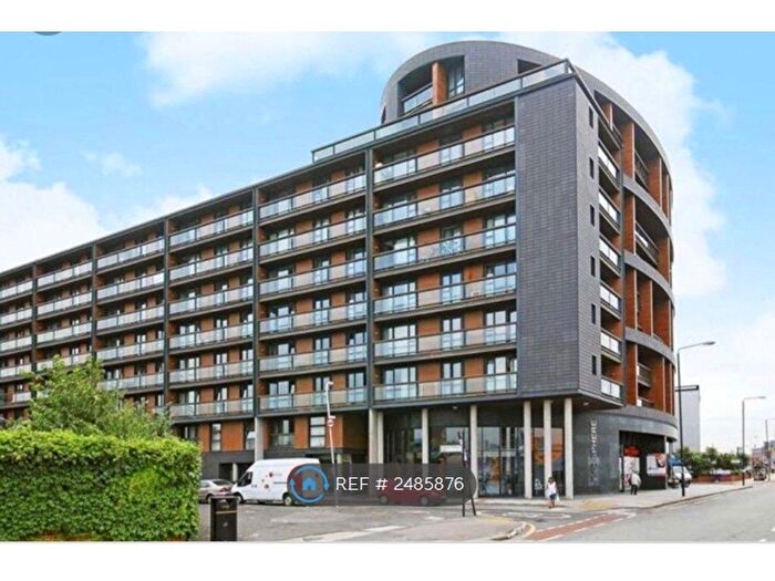 2 Bedroom Flat To Rent In Hallsville Road, London, E16