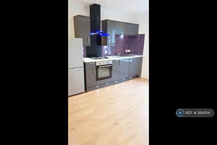 1 Bedroom Flat To Rent In Pennywell Road, Bristol, BS5