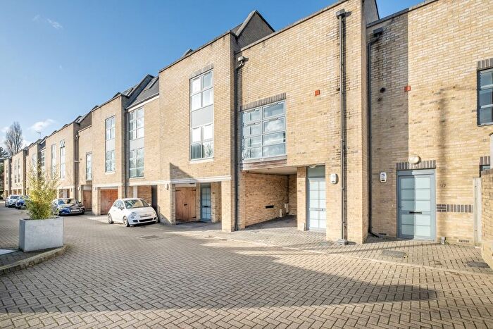 3 Bedroom Town House To Rent In Pallister Terrace, Roehampton Vale, London, SW15