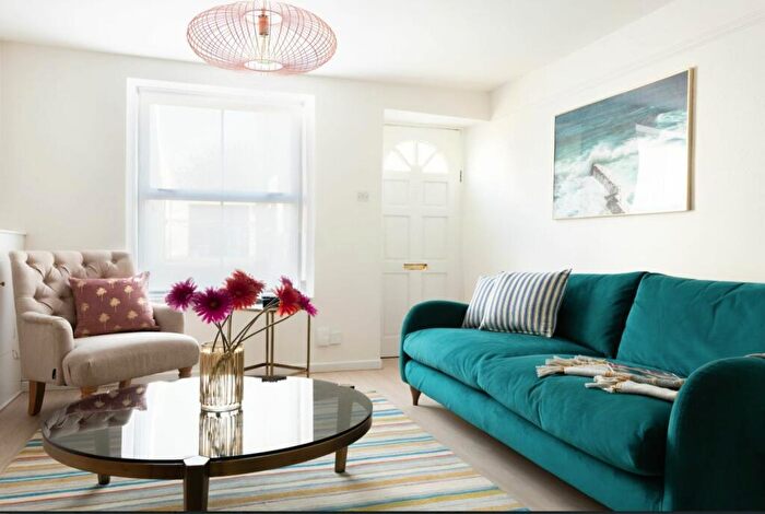 3 Bedroom House To Rent In Grove Street, Summertown, OX2