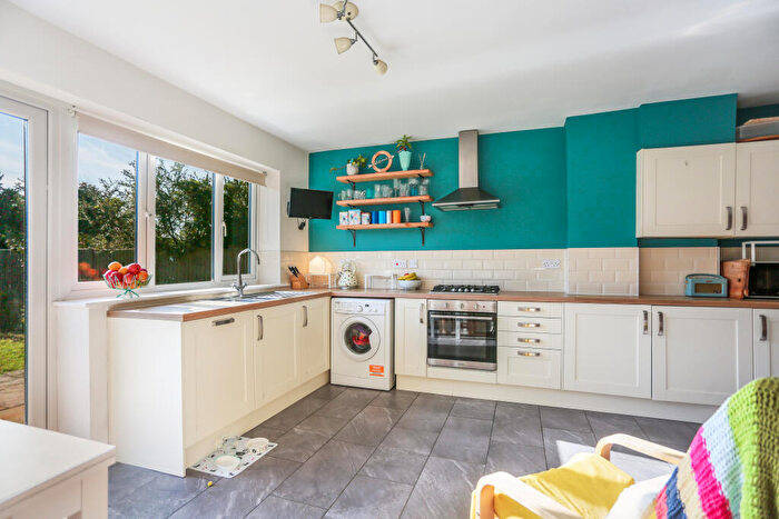 3 Bedroom Semi-Detached House For Sale In Wilfrid Road, Hove, BN3