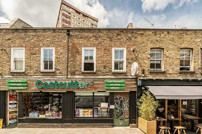 1 Bedroom Flat To Rent In Broadway Market, London Fields, E8
