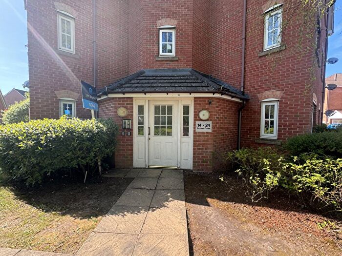2 Bedroom Flat To Rent In Laxton Grove, Solihull, West Midlands, B91