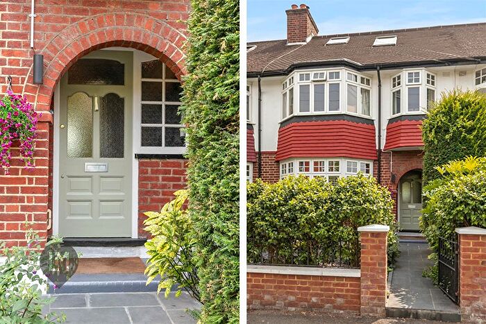 4 Bedroom Property For Sale In Mount Road, London, SW19