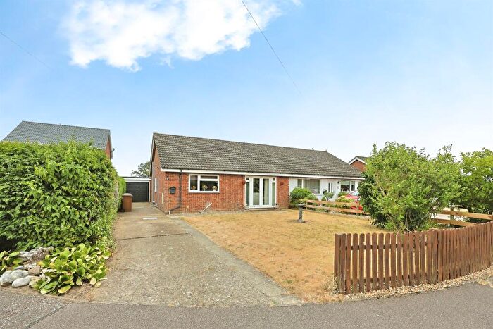 2 Bedroom Semi-Detached Bungalow For Sale In Hall Road, Bawdeswell, Dereham, NR20