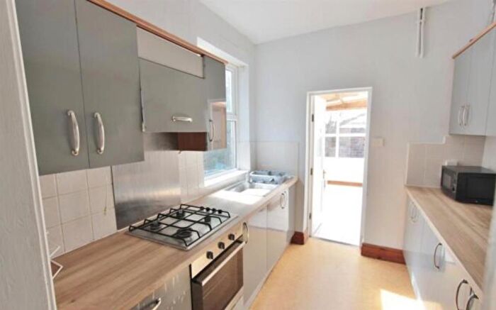 5 Bedroom Terraced House To Rent In Thompson Road, Sheffield, S11