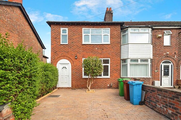 3 Bedroom End Of Terrace House For Sale In Burnage Lane, Manchester, Lancashire, M19