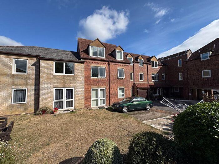 2 Bedroom Apartment For Sale In Hillyard Court, Mill Lane, Wareham Town Centre, BH20