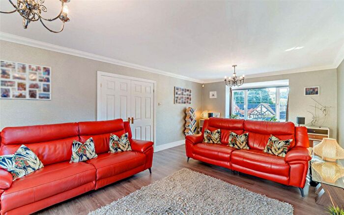 5 Bedroom Detached House For Sale In Badgers Wood Close, Bassaleg, Newport, NP10