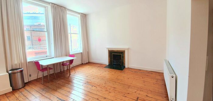 2 Bedroom Flat To Rent In Beaconsfield Terrace Road, London, W14