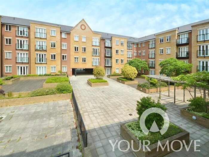 2 Bedroom Flat To Rent In Black Eagle Drive, Northfleet, Gravesend, Kent, DA11