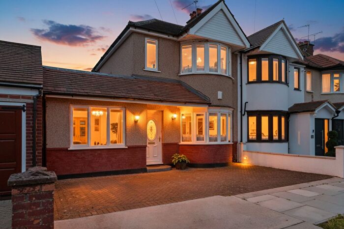 4 Bedroom End Terrace House For Sale In Exmouth Road, Ruislip, HA4