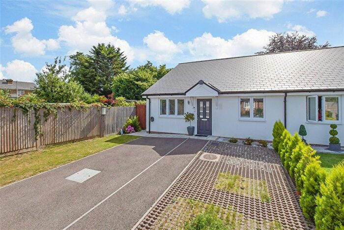 2 Bedroom Semi-Detached Bungalow For Sale In Mulberry Place, Maidstone, Kent, ME15