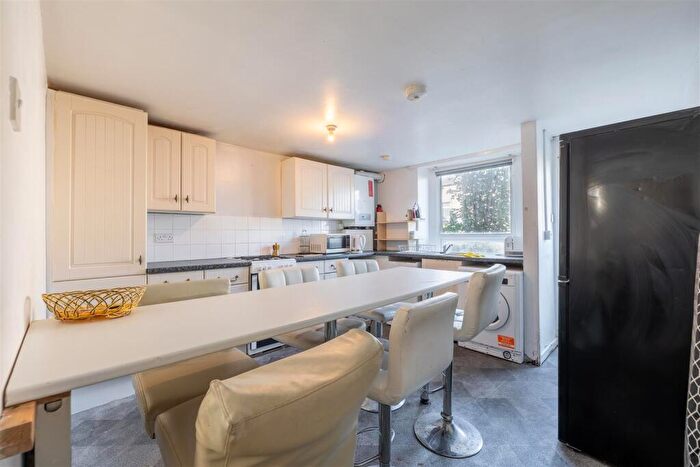 5 Bedroom Private Hall To Rent In Prospect Street, Lancaster, LA1