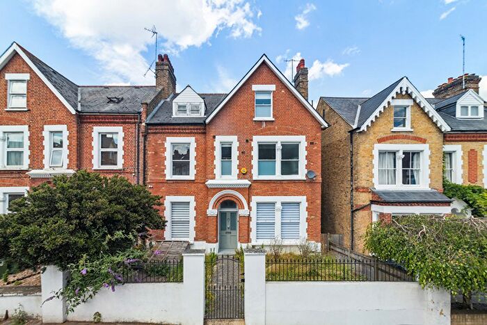 5 Bedroom Property To Rent In Humber Road, Canary Wharf, SE3