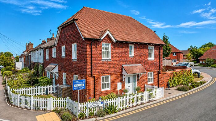 3 Bedroom Semi-Detached House For Sale In St Georges Meadow, Sissinghurst, TN17