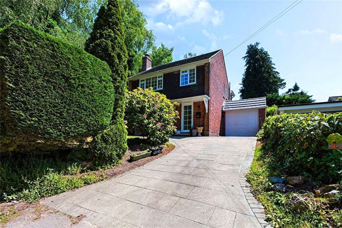 3 Bedroom Detached House For Sale In Grayshott, Hindhead, Hampshire, GU26