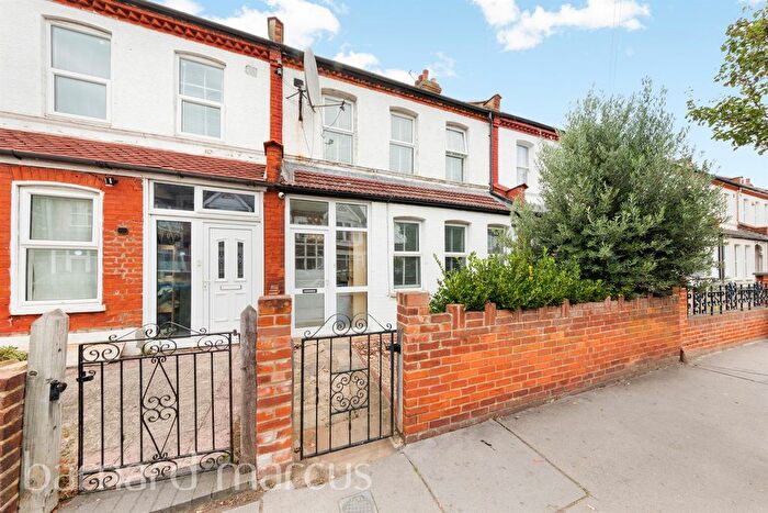 3 Bedroom Terraced House For Sale In Richmond Road, Thornton Heath, CR7