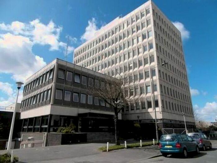 Studio For Sale In Colonnade, Sunbridge Road, Bradford, BD1