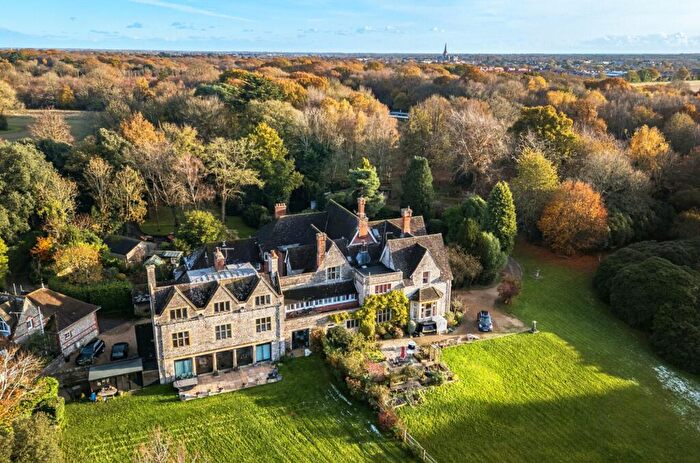 2 Bedroom Apartment For Sale In West Stoke Road, West Broyle, PO19