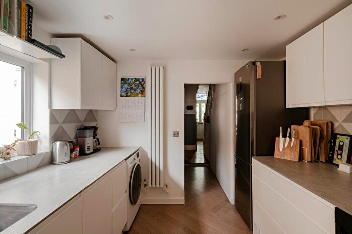 3 Bedroom Terraced House For Sale In Melford Road, Leytonstone, London, E11