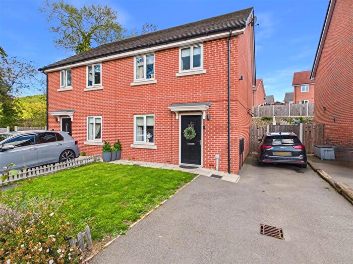 3 Bedroom Semi Detached House For Sale In Sail Court, Chesterfield, S41