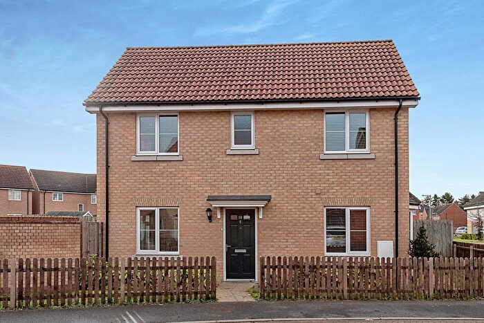 3 Bedroom House To Rent In Mandrake Drive, Red Lodge, IP28