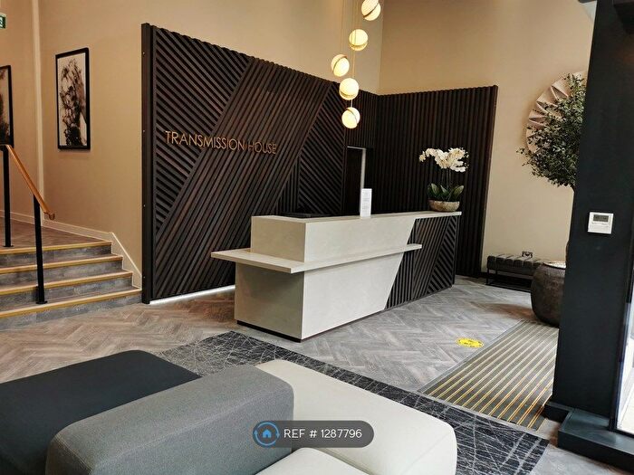 2 Bedroom Flat To Rent In Transmission House, Manchester, M4