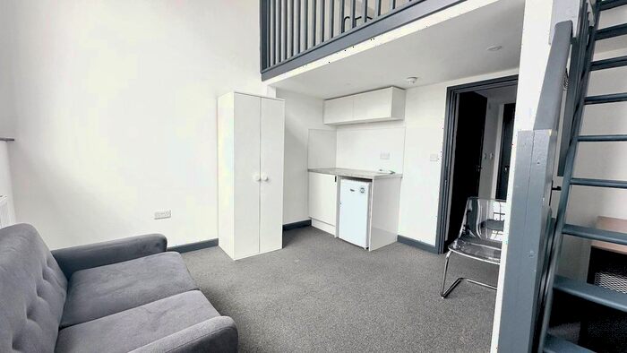 1 Bedroom Flat To Rent In Lawrence Hill, Lawrence Hill, Bristol, BS5