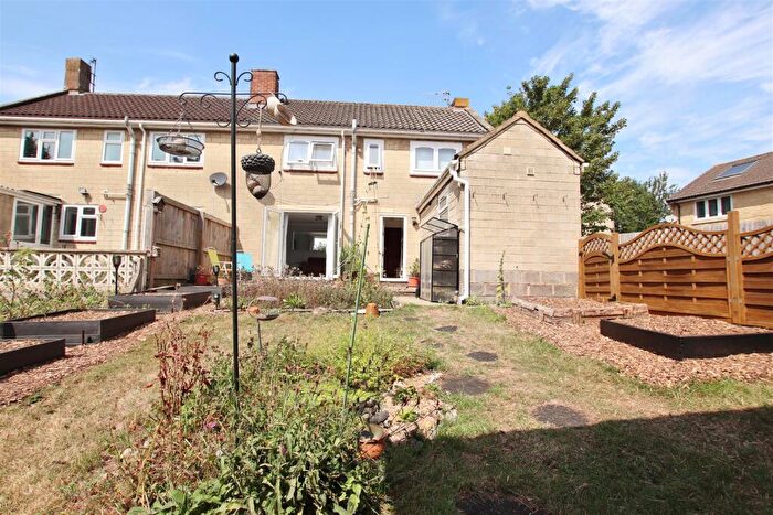 1 Bedroom Flat For Sale In Highfield Road, Bradford-On-Avon, BA15