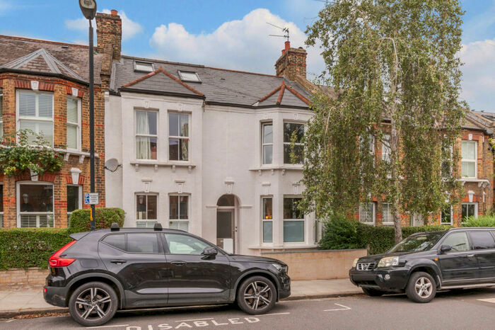 2 Bedroom Terraced House To Rent In Landells Road, East Dulwich, SE22