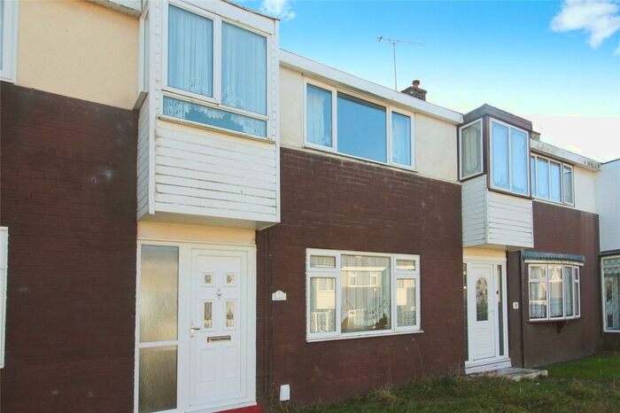 3 Bedroom Terraced House To Rent In Shepeshall, Basildon, SS15