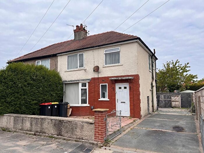 3 Bedroom Semi-Detached House For Sale In Fox Grove, Morecambe, LA3