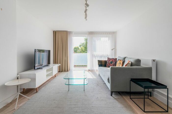 2 Bedroom Flat To Rent In Flat, Kilmuir House, Ebury Street, London, SW1W