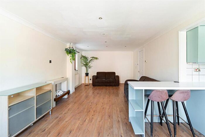 2 Bedroom Property To Rent In Blue Anchor Court, Newcastle Upon Tyne, NE1