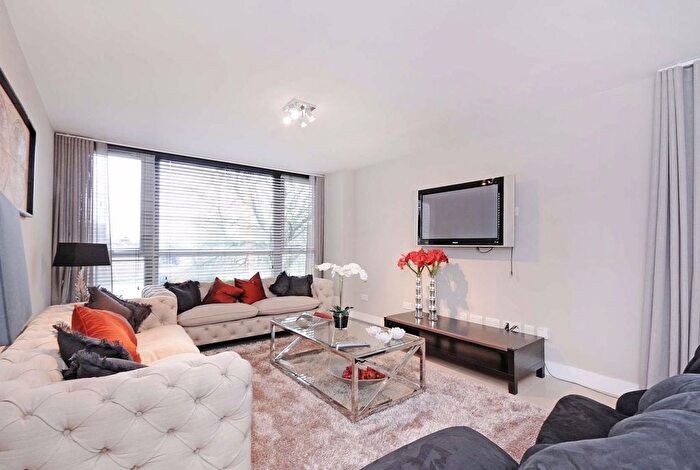4 Bedroom Flat To Rent In Boydell Court, St. Johns Wood Park, NW8